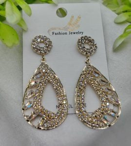 Imported Sparkling Teardrop Crystal Earrings โ Elegant Jewellery โ Luxurious Gold Finish